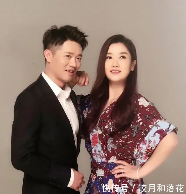 凤凰传奇相伴二十载,网红说他们翻唱土得掉渣,原唱说他们在救赎