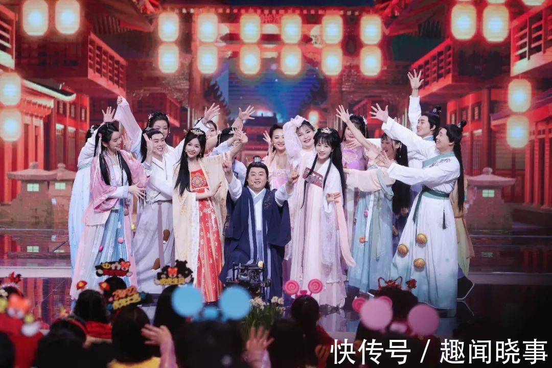 关怀城与人，平衡创新与情怀，北京台春晚再树春晚新标杆