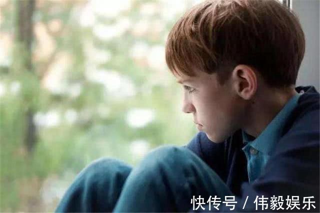 孩子|“我不想给社会养个累赘”母亲无意间打开儿子手机后,崩溃报警