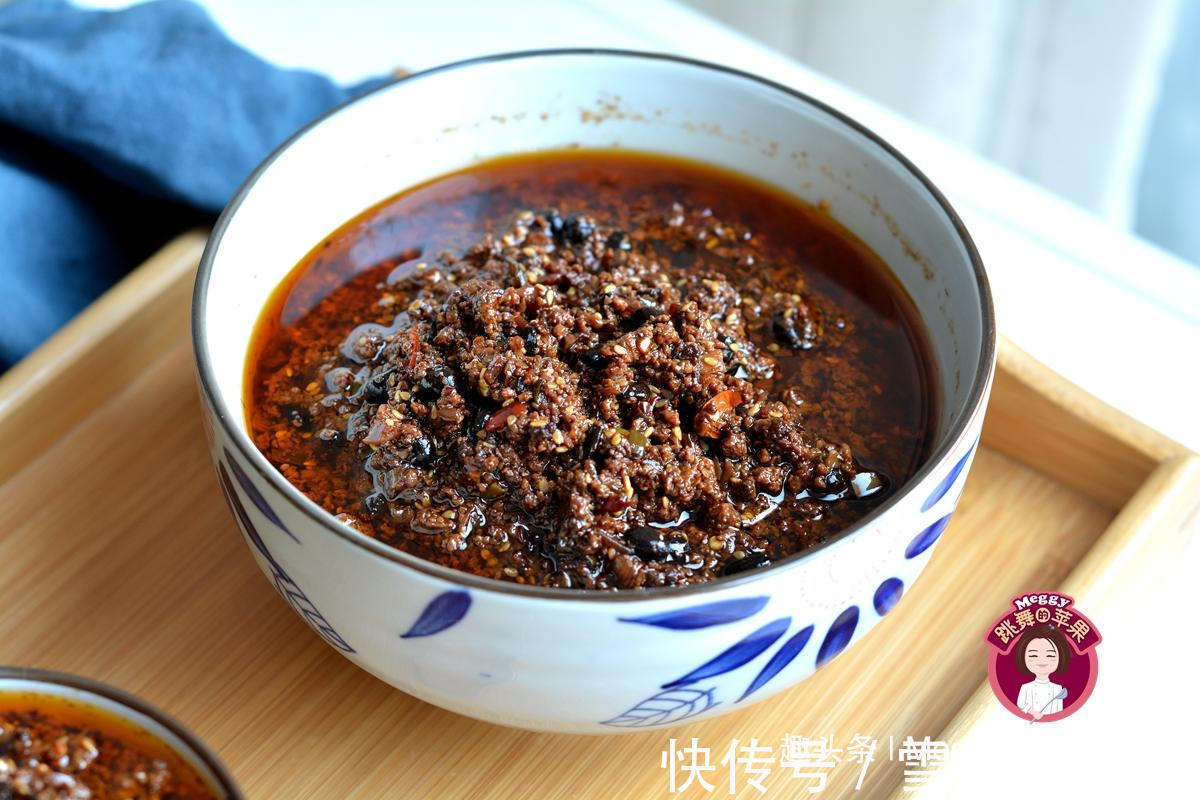 万能香辣酱巨好吃，面条米饭能多吃半碗，连老干妈都靠边站