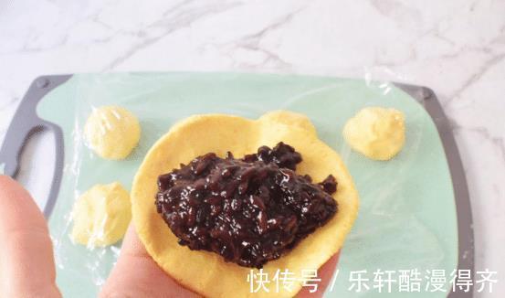 好吃|甜香滋养,无油紫米馅南瓜饼,制作简单还好吃