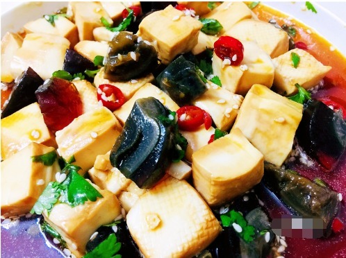 推荐一道|4道小凉菜,8道小炒菜,全素宴美味又健康,吃得放心