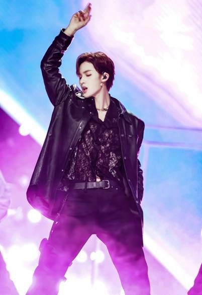 乐华强捧艺人?打歌中心不是自家偶像,就是老熟人