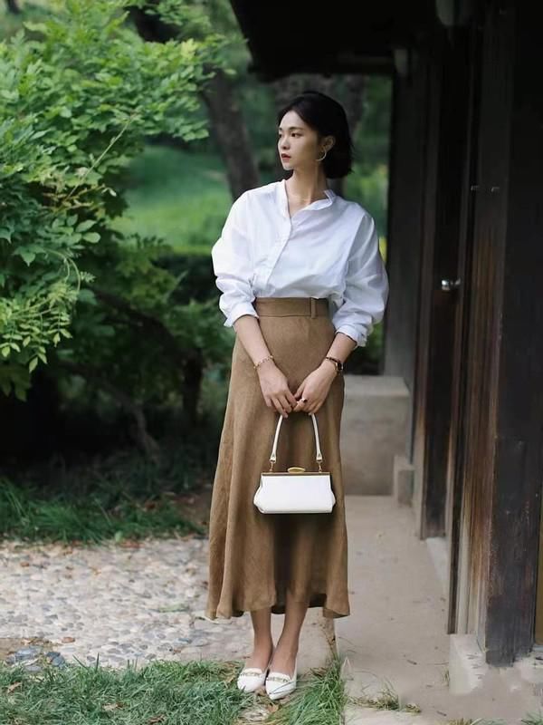 为啥你总穿得像路人？不会正确利用“白衬衫”，一切心思都白费