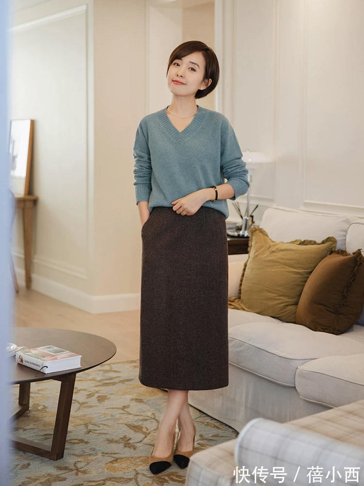半裙 中年女性想穿得有品味,试试“毛衣+半裙”,搭配技巧看这篇就够
