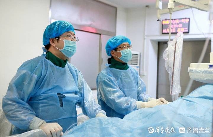 心电图|了不起！宁津县人民医院在全国会议上分享“心电一张网”建设经验