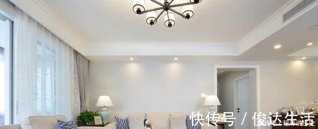 阳台上|多亏老婆这个明智的决定,在电视墙做一圈柜子,完工后漂亮又实用