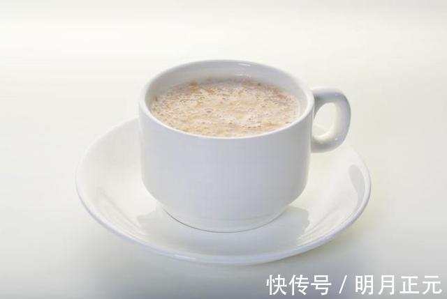 喝牛奶|有糖尿病的人,尽量多吃2种食物,可能会“降低”血糖