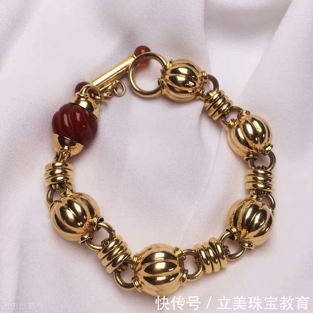 首饰|珠宝清洗有哪些不能碰？要怎么清洗？