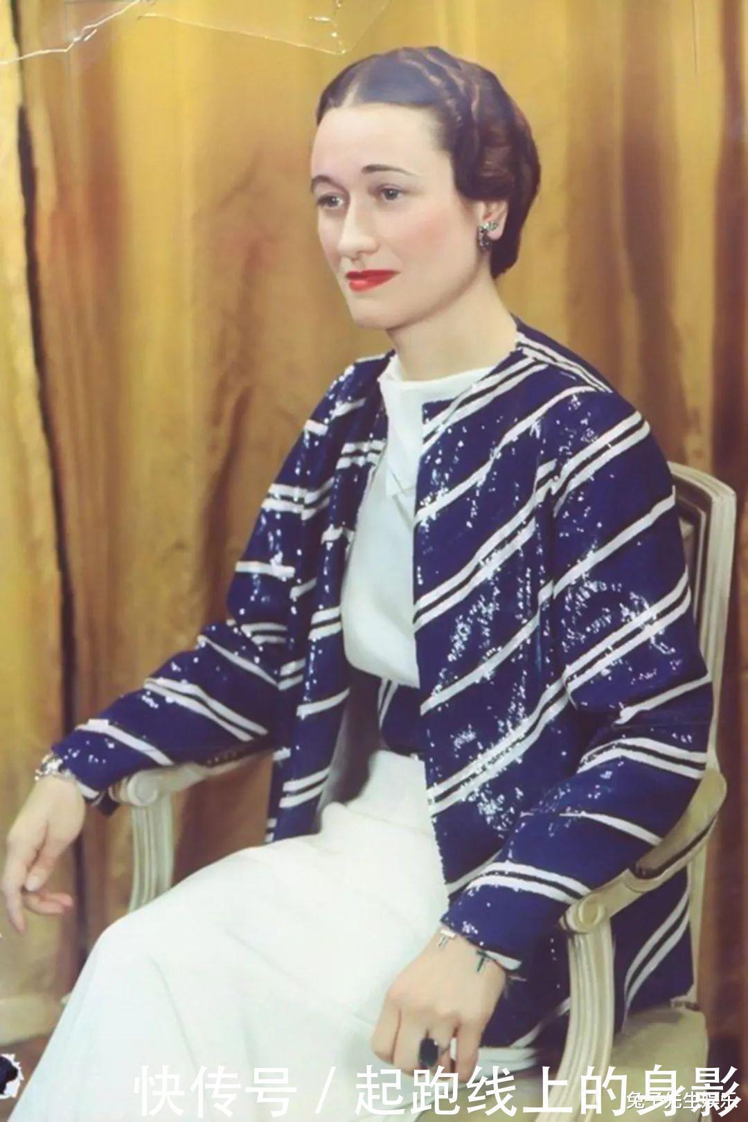 皇家|她是被英王室赶出宫的骨感美人,特爱皇家蓝,连婚纱都选择蓝色的