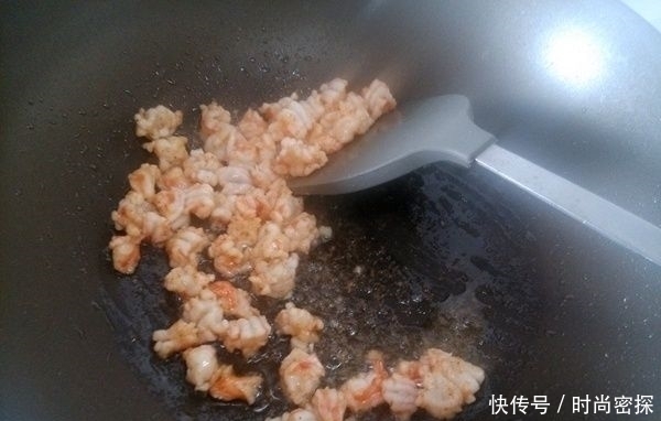 最爱给我女儿做的一道菜,补钙又护眼,一顿饭一个菜就够了