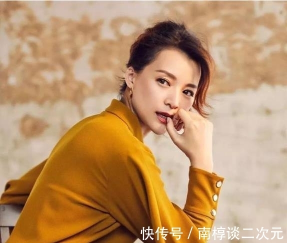 周涛|她主持春晚51年曾被董卿“击败”退出春晚如今美到认不出