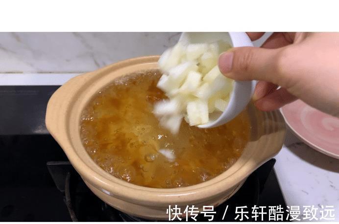 化妆品|女性要常喝的甜品,桃胶炖雪燕,美容养颜味道好