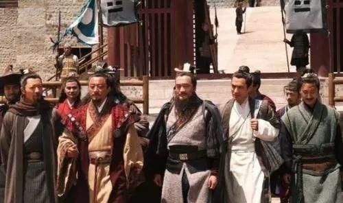 蔡京!逼走王进,陷害林冲,毒杀宋江卢俊义,十恶不赦的高俅结局如何