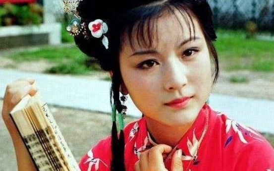 红楼梦!《红楼梦》这三个女子被卖入花街柳巷中,唯有她没有被糟蹋