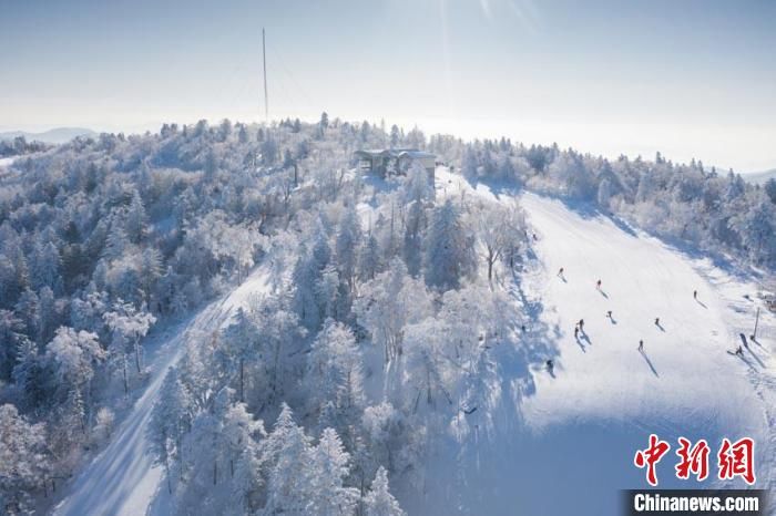 冰雪试验区|“化工城”吉林建冰雪试验区：打造世界冰雪旅游目的地