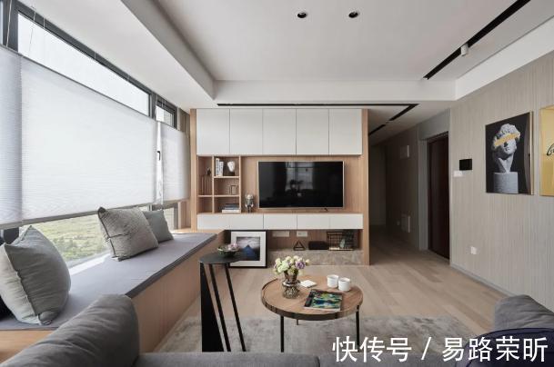 柜体|89㎡ 黑白灰的现代感加上原木的温暖,不知道这样的设计你喜欢吗?