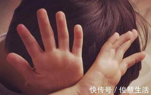 村霸|女儿放假去姥姥家,1个月后再相见,妈妈:小公主变成了“村霸”