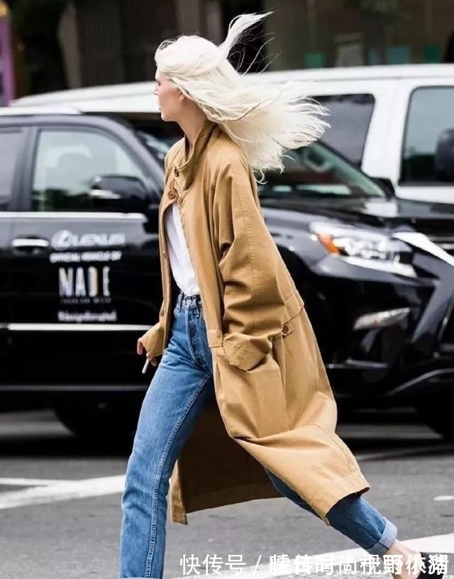 穿搭 “阔腿裤”大势已去,今年流行用这条裤子配风衣,时髦显瘦又洋气