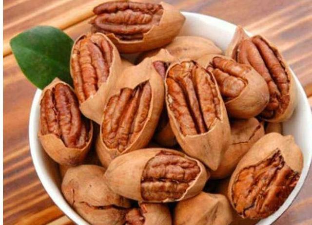 老太|女性不想老太快,每晚坚持吃3种食物,美白肌肤,增强免疫力