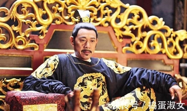 身材 李世民有个身材高挑的爱妃,长孙皇后为了压制她,穿起了高跟鞋