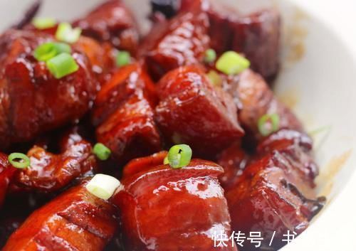 做红烧肉，不要直接加水炖，多做这一步，一个人吃一盘都不会腻