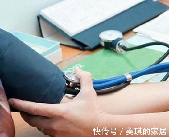 血压|别嫌它丑,却是高血压的“天敌”,喝水时放一点,血压慢慢降下来