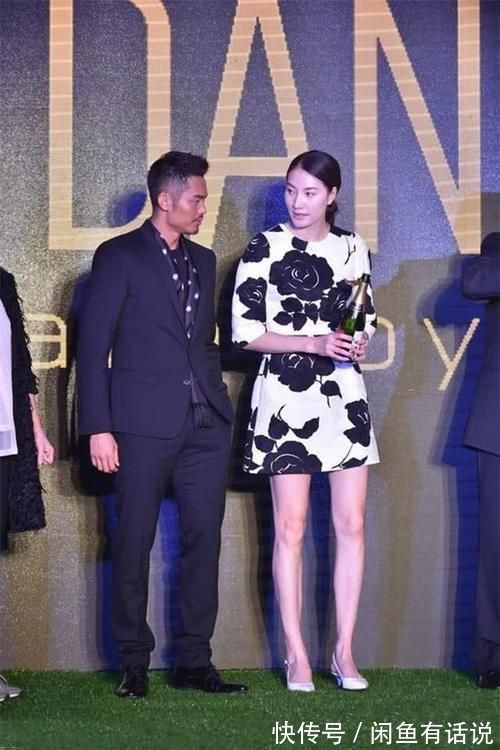 穿搭|谢杏芳两口子同框,穿“虎纹裙”胖了不少,林丹身材倒保持得不错