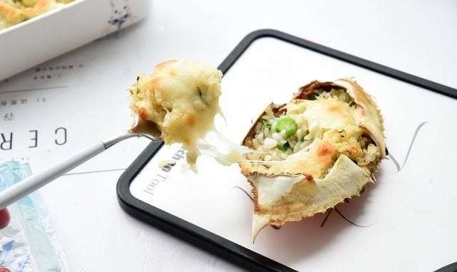 马拉里苏芝|一只梭子蟹一碗饭,烤一烤味道赞,网友:梭子蟹它清蒸着吃不香?