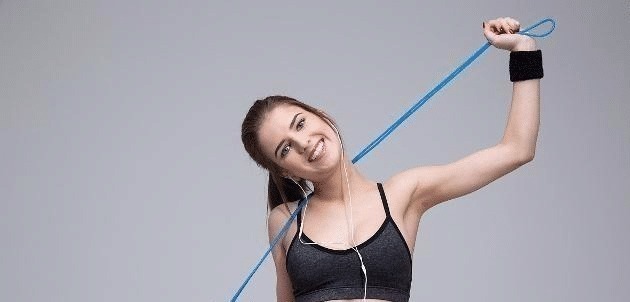 一个只跑步,一个只跳绳,一直坚持,身体素质的差距有多大?