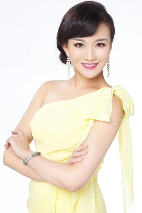 张帆|山东卫视齐鲁频道美女主持人:张帆