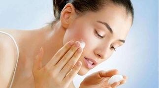 皮肤 女人不管奔几,洗脸后要懂得“3不要”,不然再贵护肤品也白用