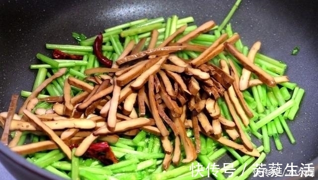 传染性肝炎|9成人不吃这菜,4元1斤很便宜,痰多老咳嗽就吃这菜,1天见效