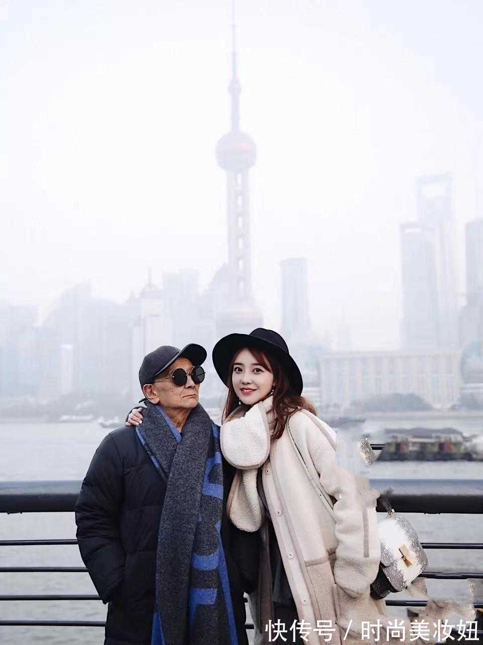 男性 这位“老爷爷”太时髦了,穿着比年轻人还洋气,气质又有活力