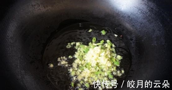 玉米淀粉|在家做蒜蓉虾仁西兰花，蒜香浓郁，可口清爽！