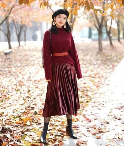 都年初五了还穿大红色？尝试这几种“衍生色”，避免单调更显高级