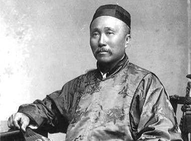 藏宝图|姨妈留下一份藏宝图,他寻得巨额宝藏,晚年上交价值8个亿的宝物!