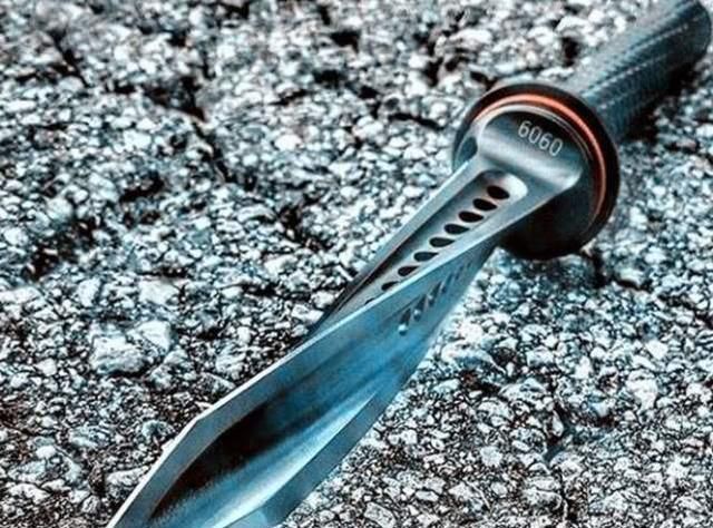 历史|中国历史上赫赫有名的3大名刀藏刀、苗刀、唐刀你最喜欢哪种