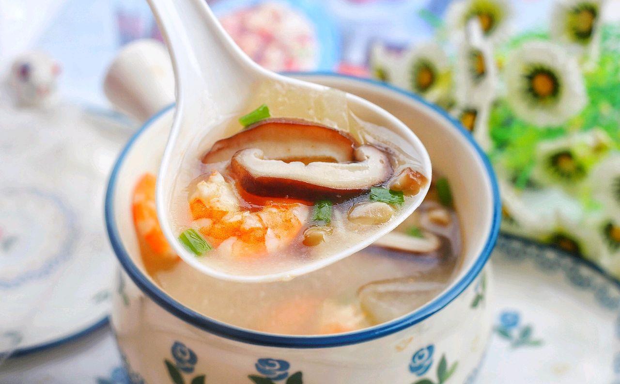 秋天|秋天多喝冬瓜虾仁汤，加入鲜美的香菇，简单快手，全家都爱喝