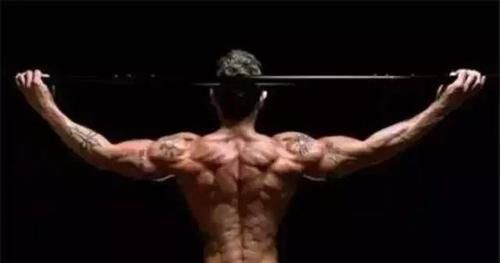 硬拉|要不要练习硬拉呢？搞懂硬拉注意事项，全身肌肉快速发展