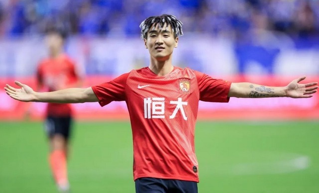 國(guó)足|國(guó)足動(dòng)真格了！首位國(guó)腳韋世豪被足協(xié)開除，只因公開懷疑教練組