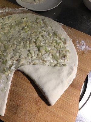 厚饼|烙葱油饼我家有诀窍，记住这几步，层层酥脆，做法超简单！