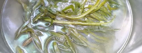 很多人不知道，海带不能和这菜一起吃，家有老人孩子的要注意！