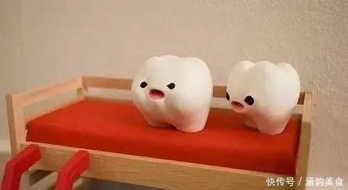 沙拉酱|婴儿乳牙萌出5个阶段及护理新父母一定知道