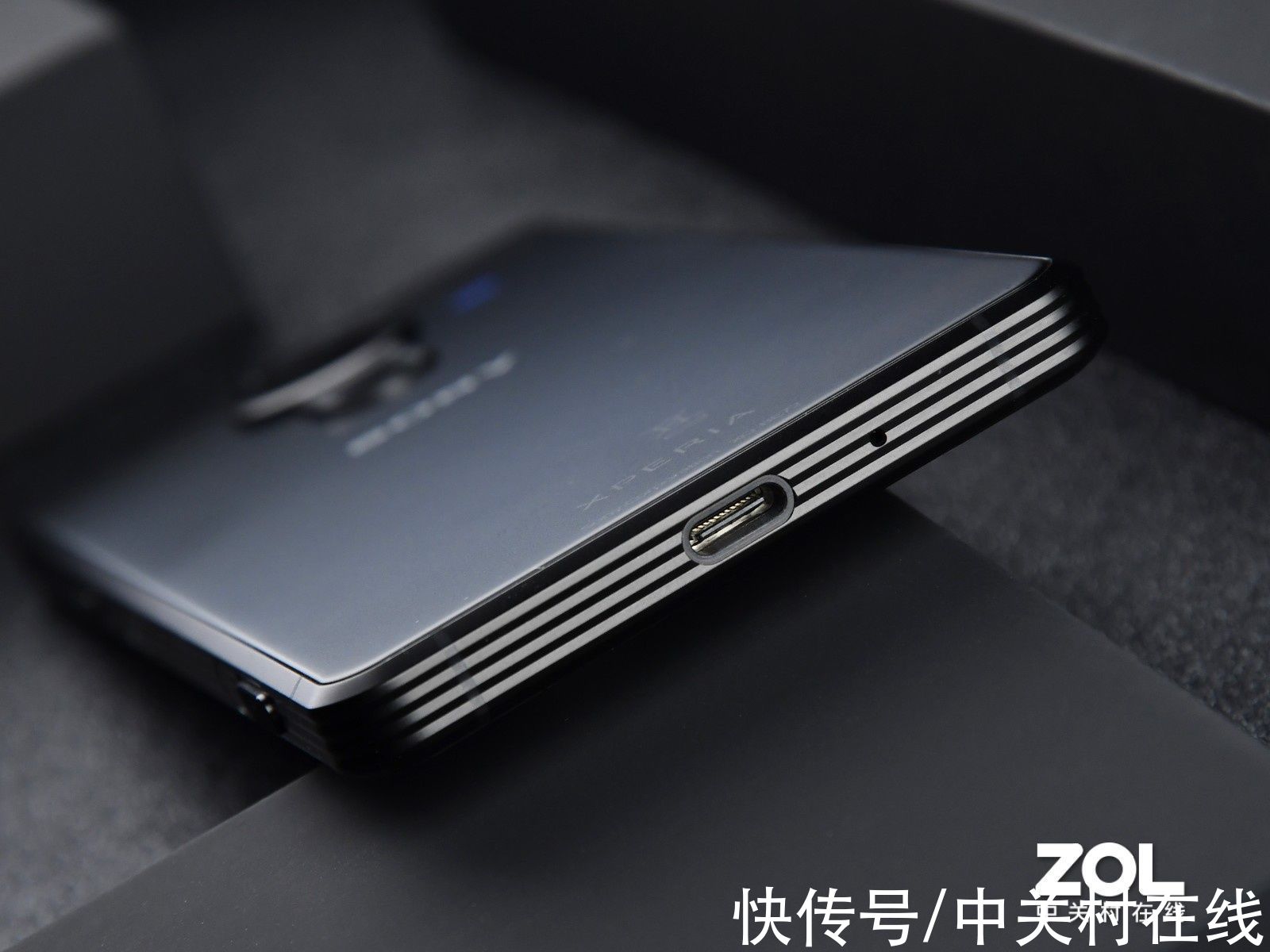 一万多的微单手机长啥样 索尼Xperia Pro-I图赏