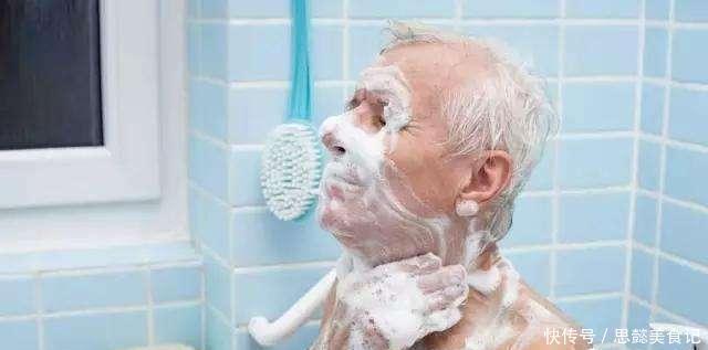 糖尿病|糖尿病患者通过洗澡能“降血糖”?英国研究发现了一个好消息