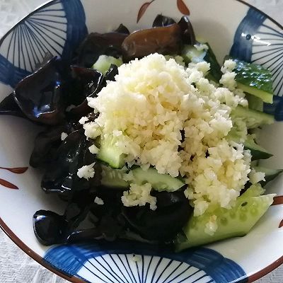 木耳|蒜蓉木耳拍黄瓜