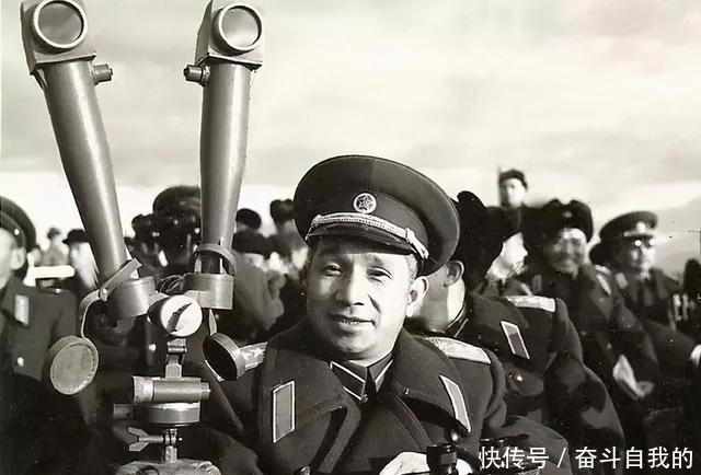 开国十大大将,按照军事能力应该怎么排名