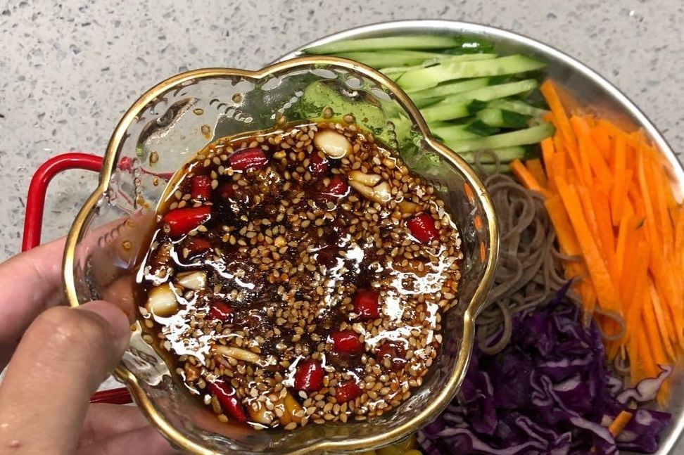 紫甘蓝|适合晚餐吃的主食，营养全面，热量低，酸辣开胃，天天吃都不腻