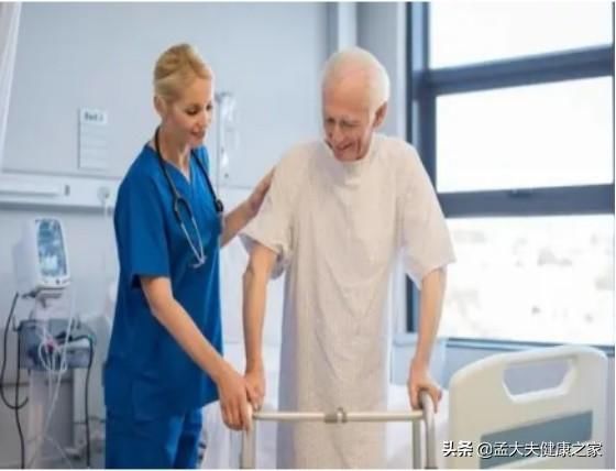 此文|老年人预防脑梗与老年痴呆，如何补充叶酸与B12很重要，请看此文